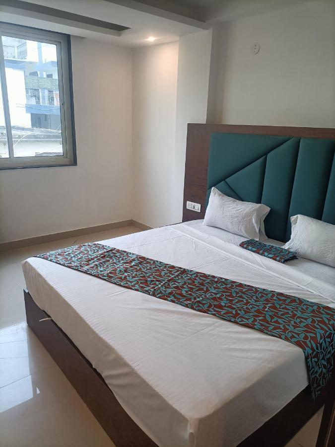 Hotel Tark Inn Near Igi Airport Nové Dillí Exteriér fotografie