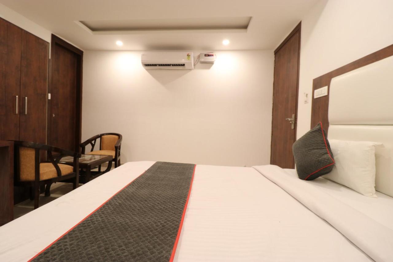 Hotel Tark Inn Near Igi Airport Nové Dillí Exteriér fotografie